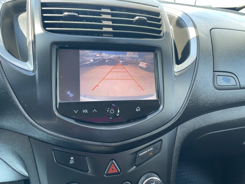 Chevrolet Trax Vehicle Full-screen Gallery Image 15