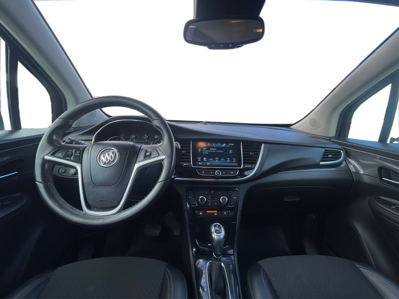 Buick Encore Vehicle Full-screen Gallery Image 15
