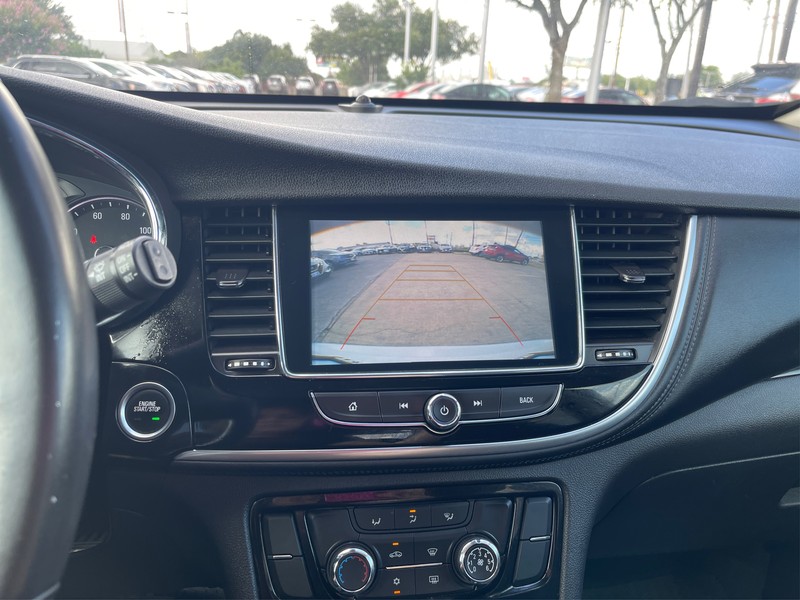 Buick Encore Vehicle Full-screen Gallery Image 16
