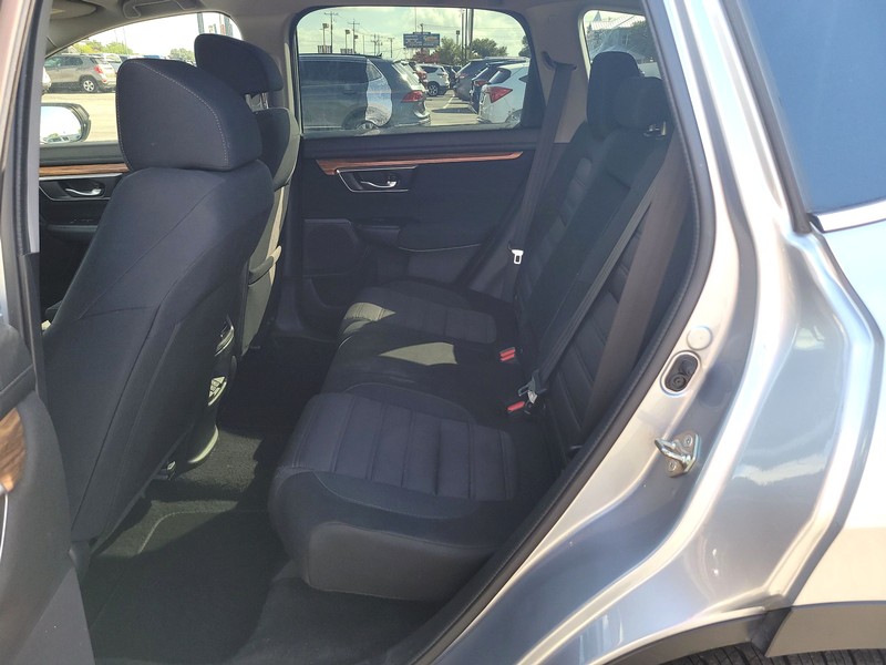 Honda CR-V Vehicle Full-screen Gallery Image 10