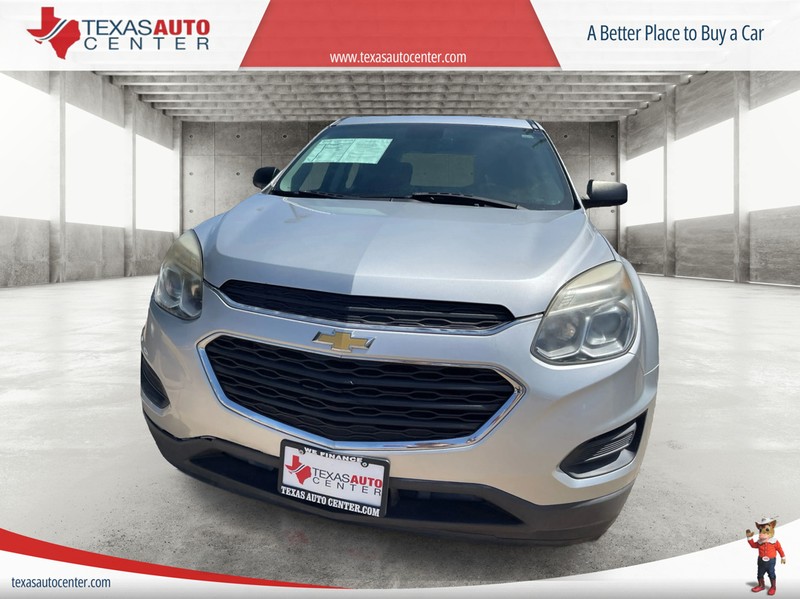 Chevrolet Equinox Vehicle Full-screen Gallery Image 3