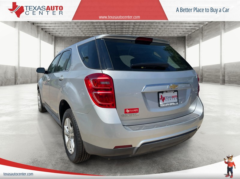 Chevrolet Equinox Vehicle Full-screen Gallery Image 7