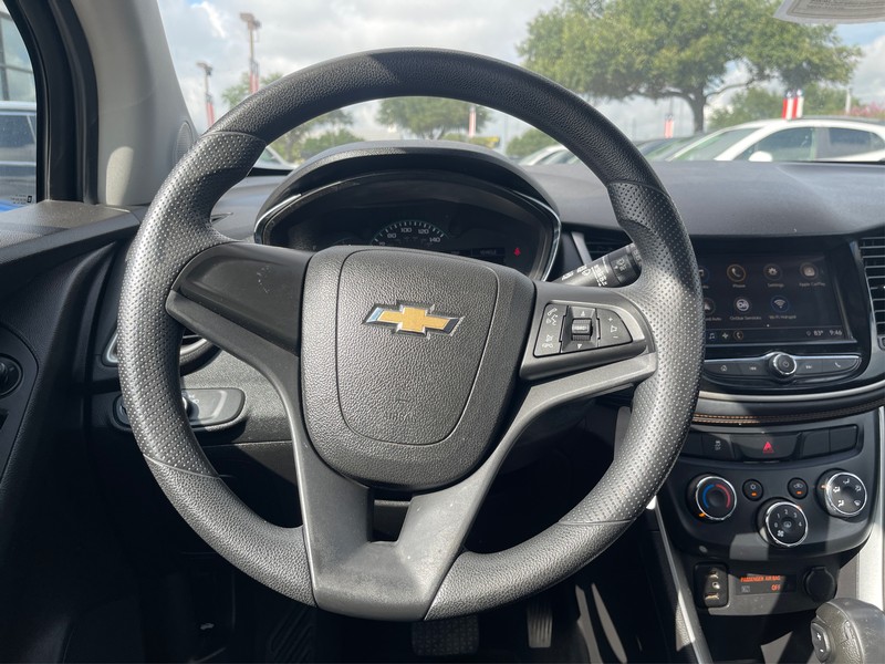Chevrolet Trax Vehicle Full-screen Gallery Image 13