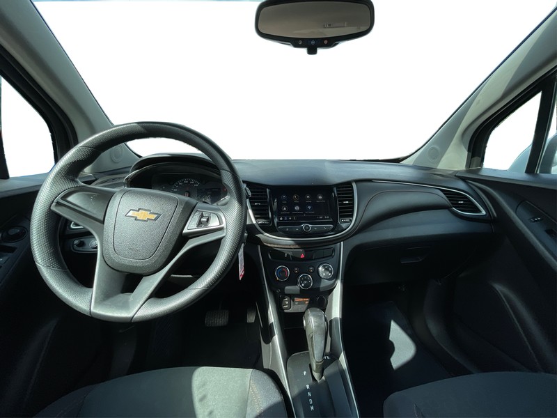 Chevrolet Trax Vehicle Full-screen Gallery Image 15