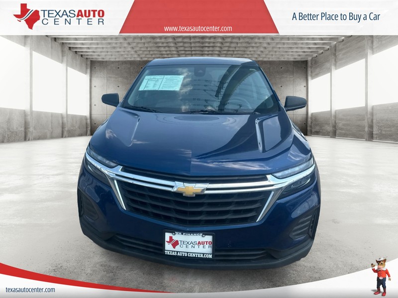 Chevrolet Equinox Vehicle Full-screen Gallery Image 3