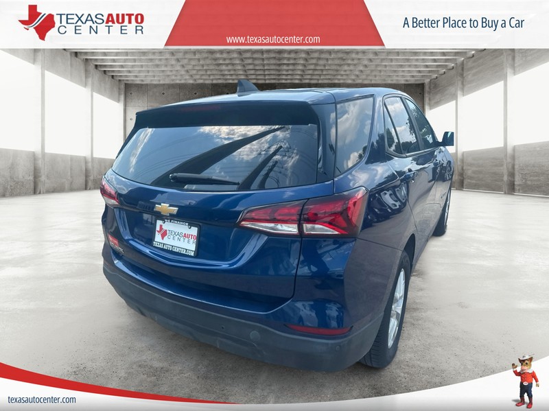 Chevrolet Equinox Vehicle Full-screen Gallery Image 7