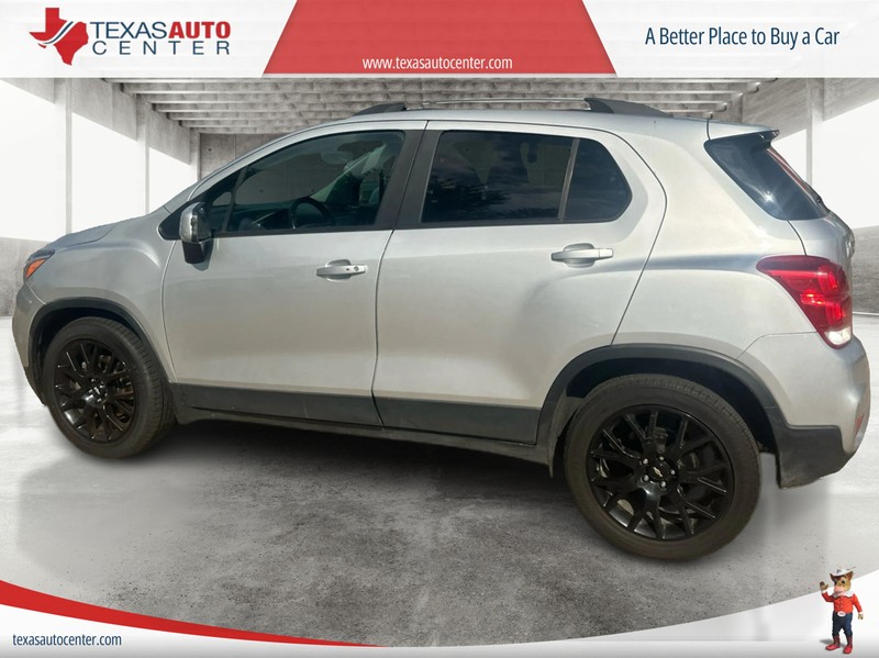 Chevrolet Trax Vehicle Full-screen Gallery Image 5