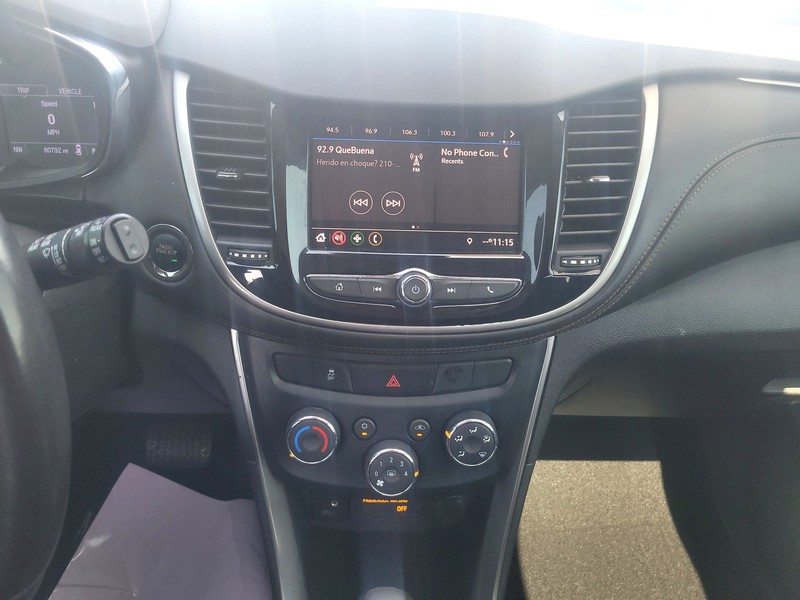 Chevrolet Trax Vehicle Full-screen Gallery Image 12