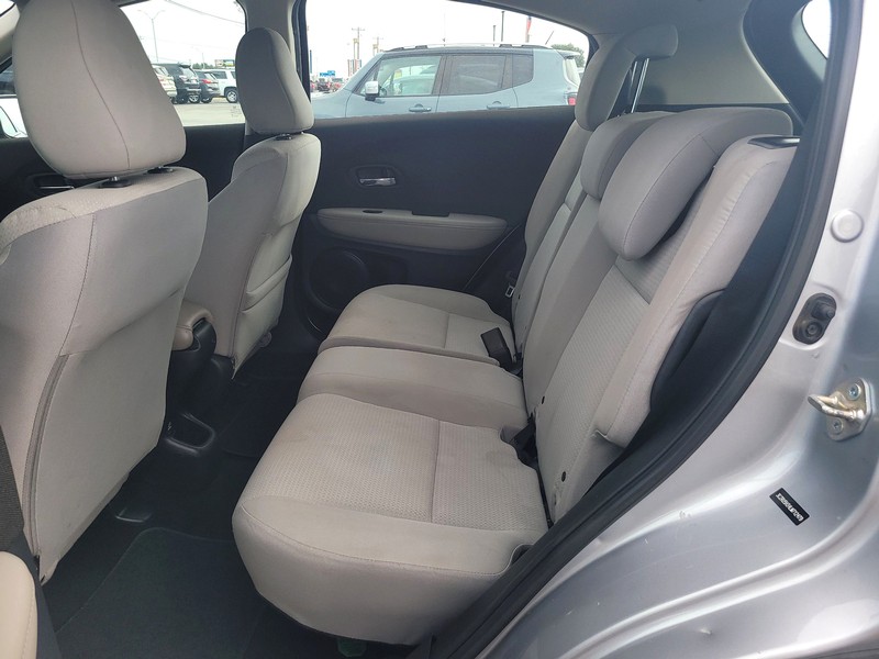 Honda HR-V Vehicle Full-screen Gallery Image 10