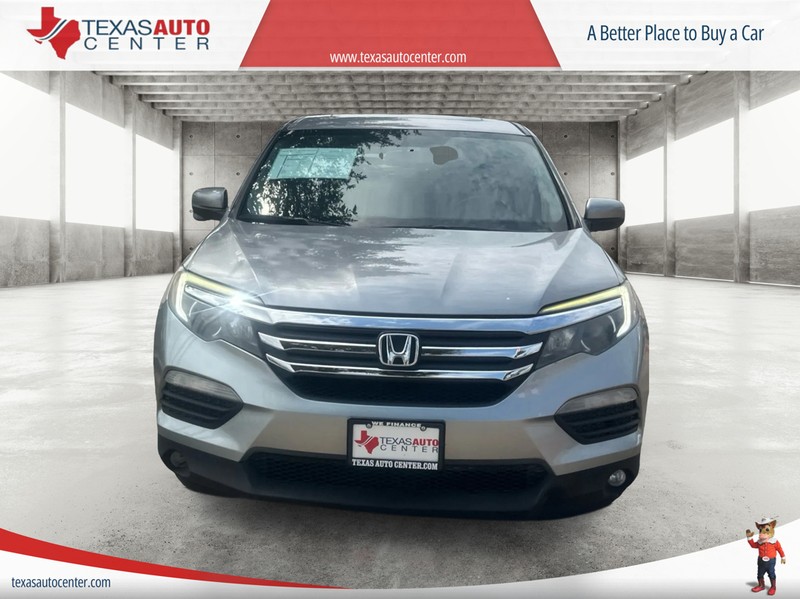 Honda Pilot Vehicle Full-screen Gallery Image 3