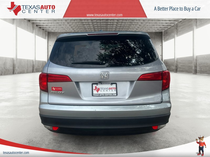 Honda Pilot Vehicle Full-screen Gallery Image 6