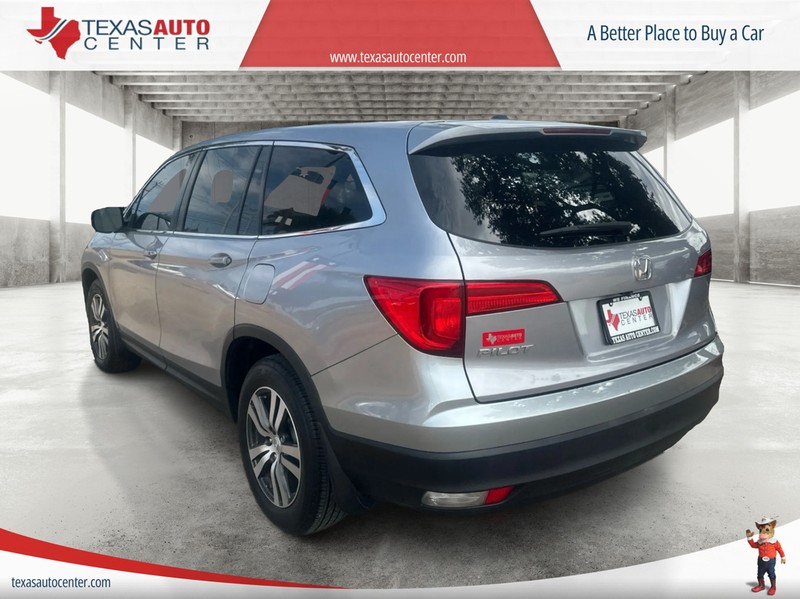 Honda Pilot Vehicle Full-screen Gallery Image 8