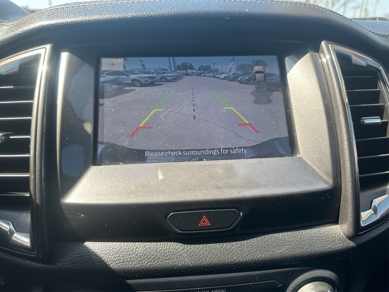 Ford Ranger Vehicle Full-screen Gallery Image 17