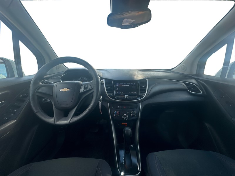 Chevrolet Trax Vehicle Full-screen Gallery Image 15