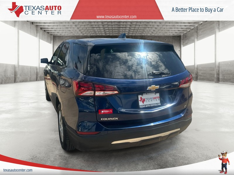 Chevrolet Equinox Vehicle Full-screen Gallery Image 8