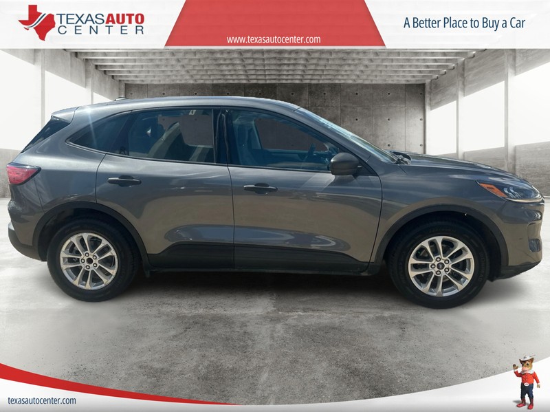 Ford Escape Vehicle Full-screen Gallery Image 4