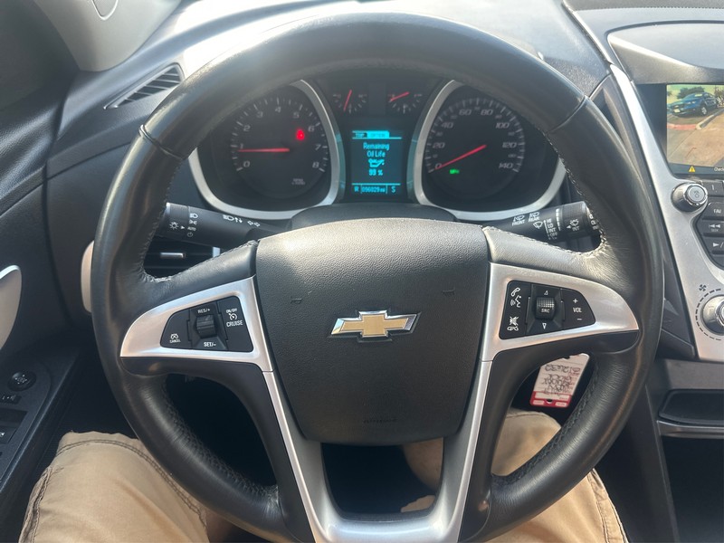 Chevrolet Equinox Vehicle Full-screen Gallery Image 14