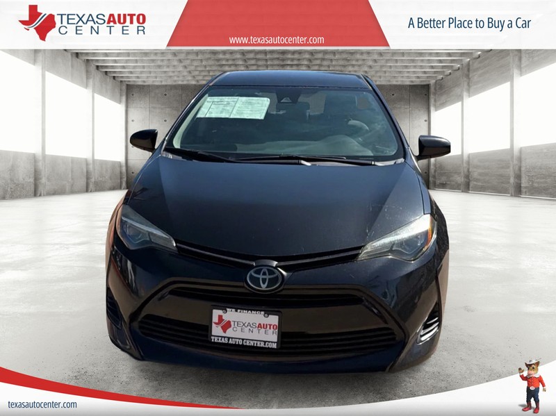 Toyota Corolla Vehicle Full-screen Gallery Image 3