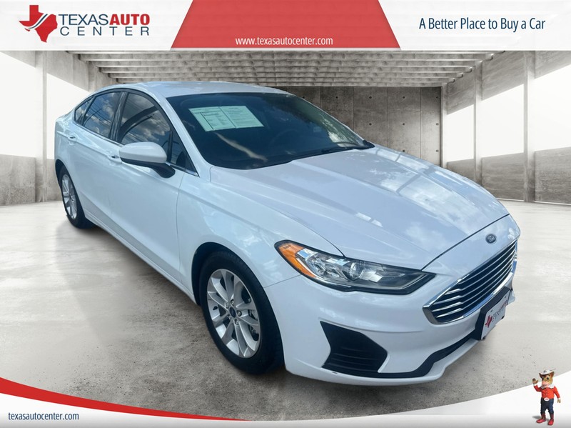 Ford Fusion Vehicle Full-screen Gallery Image 2