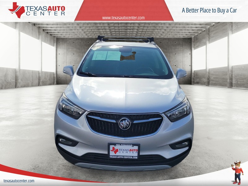 Buick Encore Vehicle Full-screen Gallery Image 3