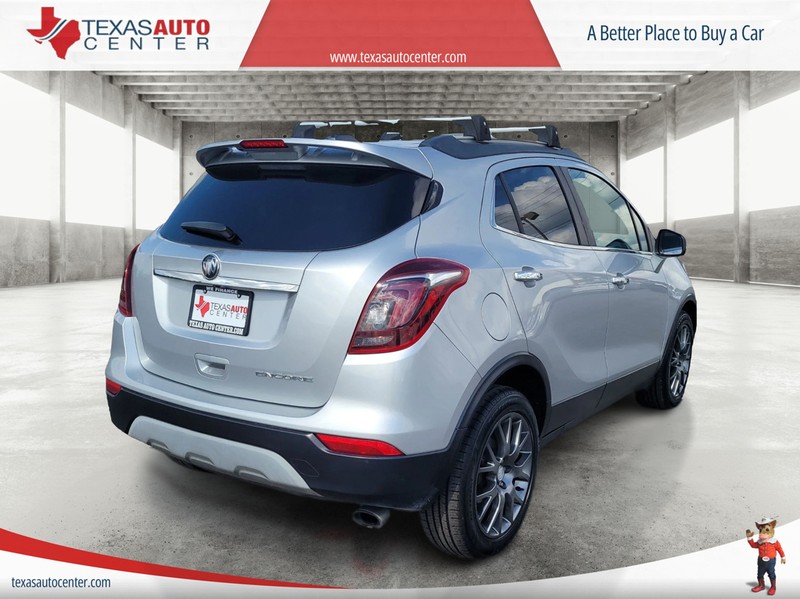 Buick Encore Vehicle Full-screen Gallery Image 7