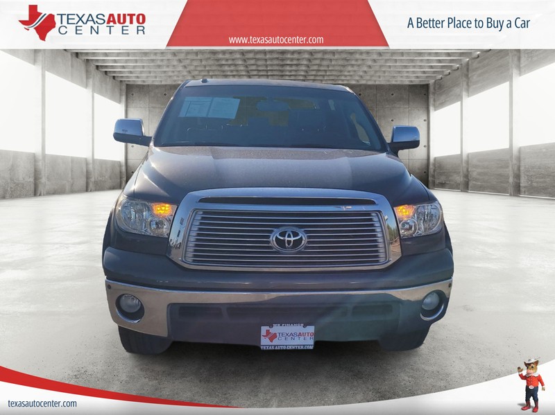 Toyota Tundra 2WD Truck Vehicle Full-screen Gallery Image 3