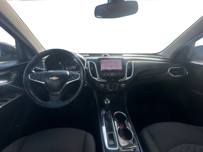 Chevrolet Equinox Vehicle Full-screen Gallery Image 15