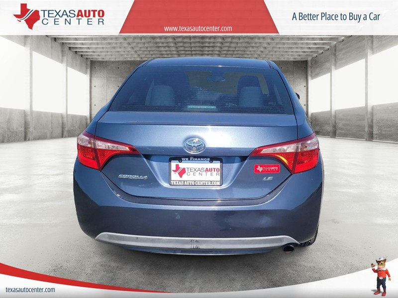 Toyota Corolla Vehicle Full-screen Gallery Image 6