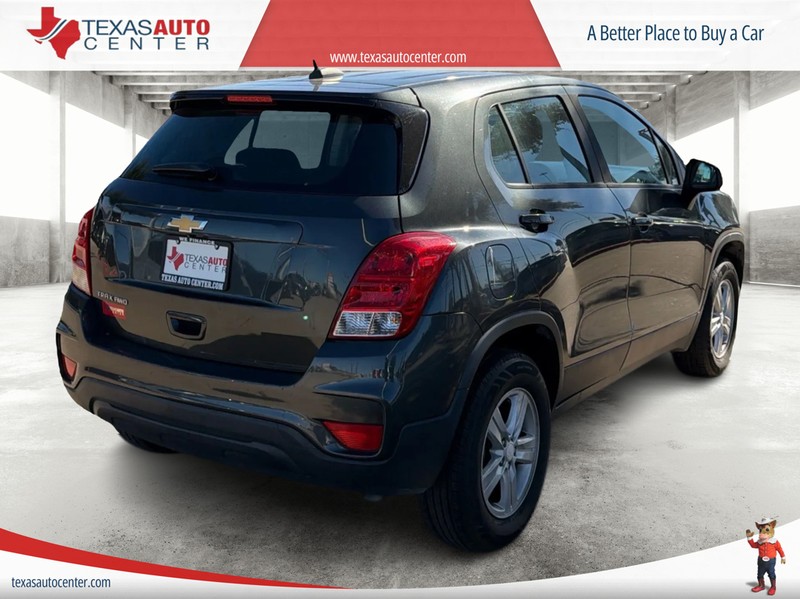 Chevrolet Trax Vehicle Full-screen Gallery Image 7