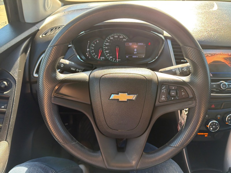 Chevrolet Trax Vehicle Full-screen Gallery Image 14