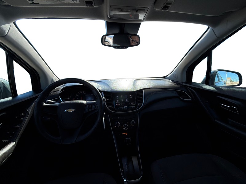 Chevrolet Trax Vehicle Full-screen Gallery Image 15