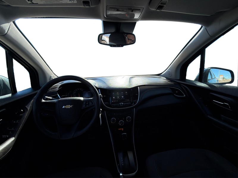 Chevrolet Trax Vehicle Full-screen Gallery Image 16
