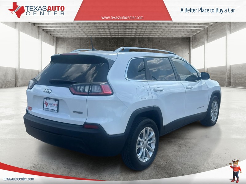 Jeep Cherokee Vehicle Full-screen Gallery Image 7