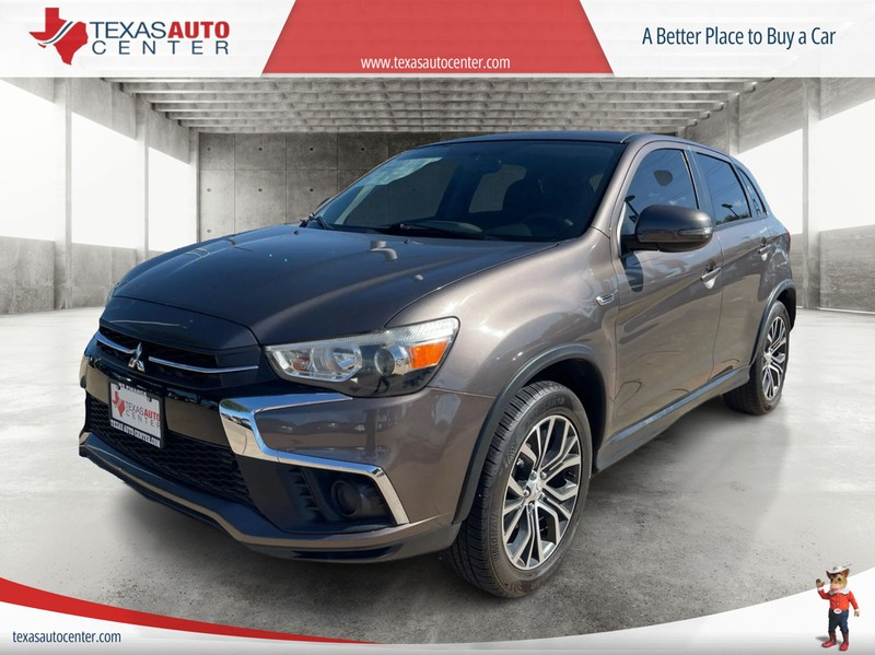Mitsubishi Outlander Sport Vehicle Full-screen Gallery Image 02