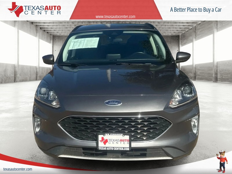 Ford Escape Vehicle Full-screen Gallery Image 3