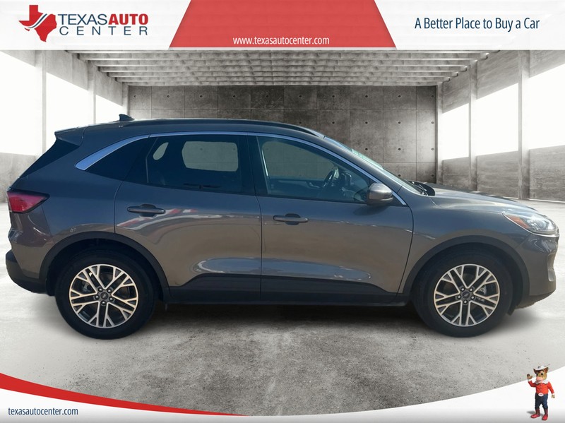 Ford Escape Vehicle Full-screen Gallery Image 4