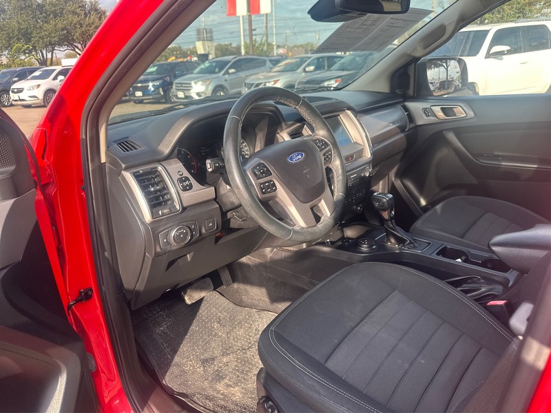 Ford Ranger Vehicle Full-screen Gallery Image 9