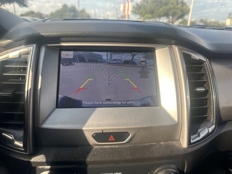 Ford Ranger Vehicle Full-screen Gallery Image 17