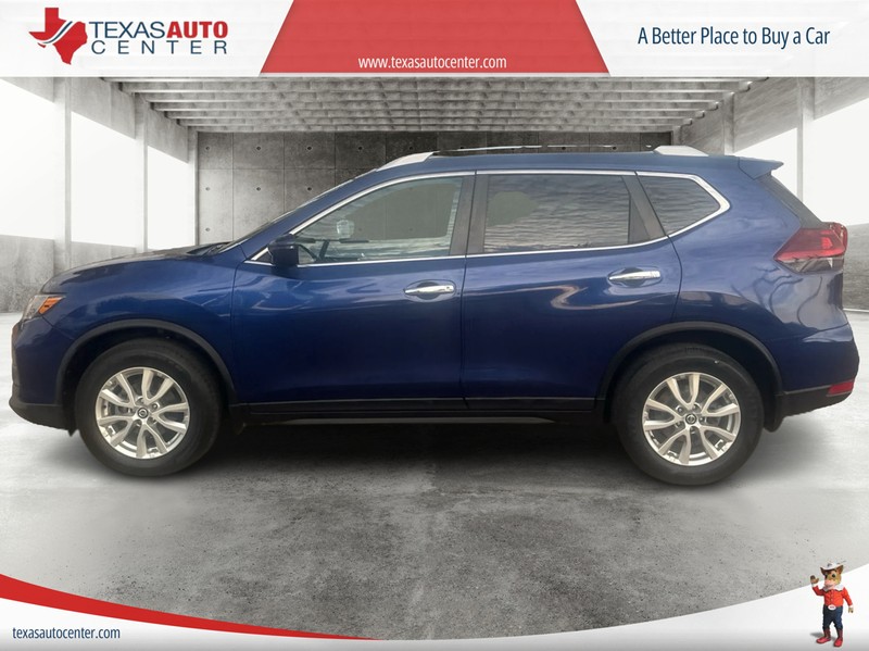 Nissan Rogue Vehicle Full-screen Gallery Image 5