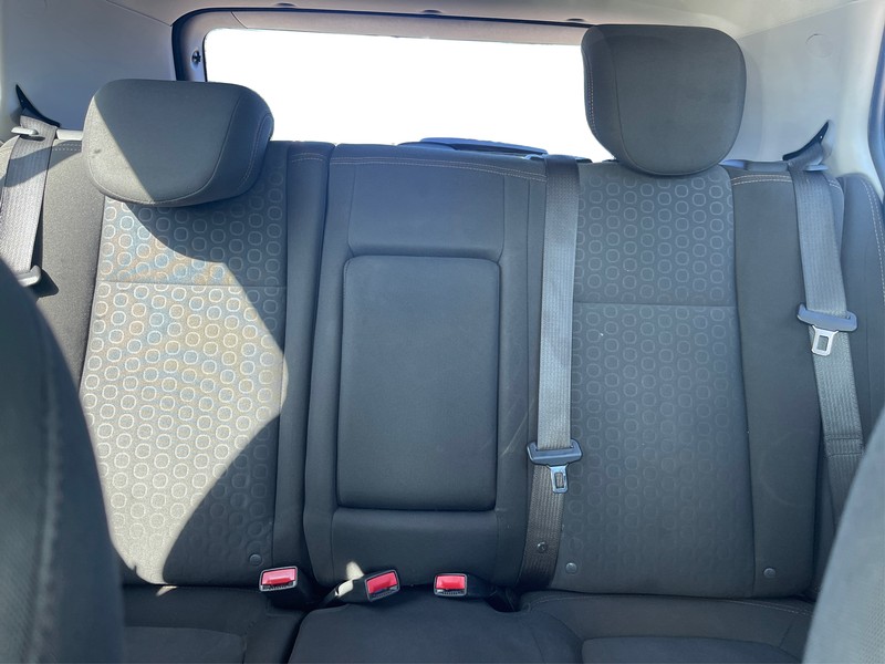 Chevrolet Trax Vehicle Full-screen Gallery Image 12