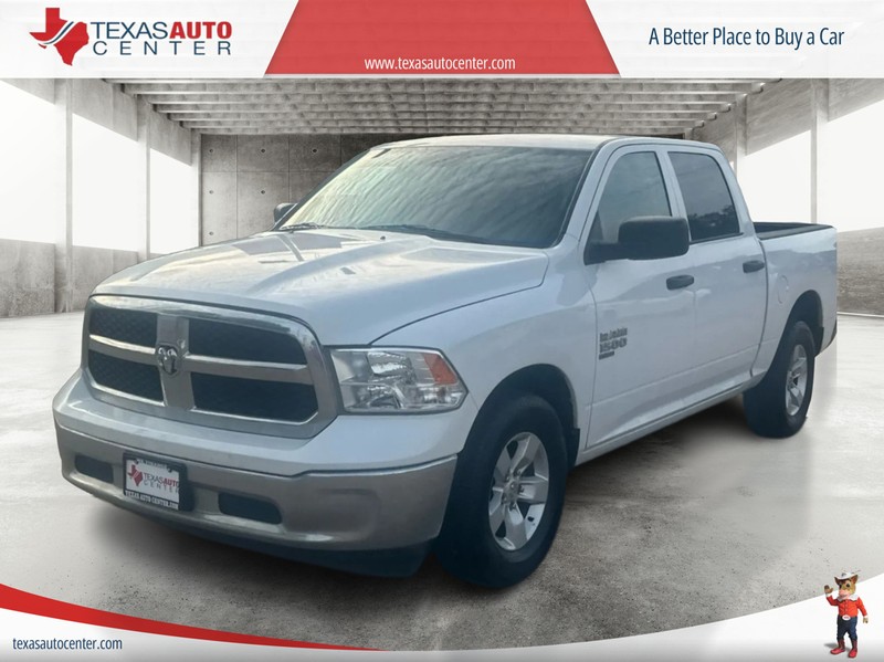 Ram 1500 Classic Vehicle Full-screen Gallery Image 2
