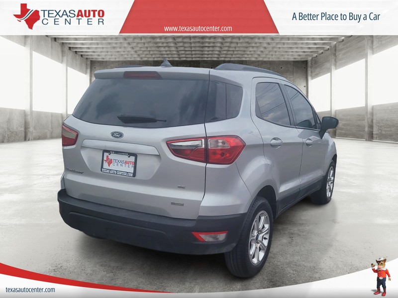 Ford EcoSport Vehicle Full-screen Gallery Image 7