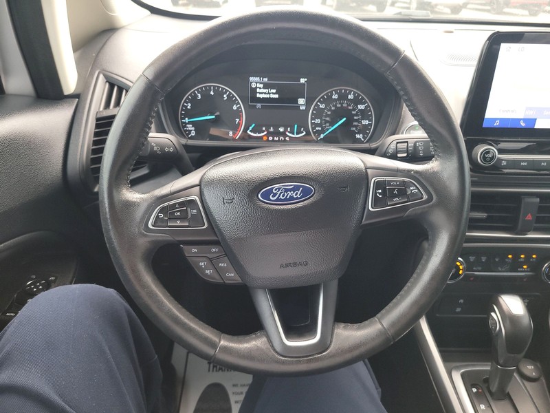 Ford EcoSport Vehicle Full-screen Gallery Image 14