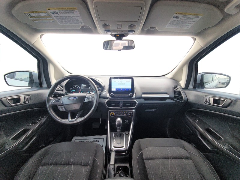 Ford EcoSport Vehicle Full-screen Gallery Image 15