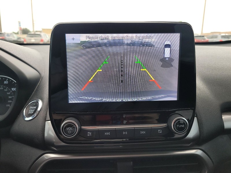 Ford EcoSport Vehicle Full-screen Gallery Image 18