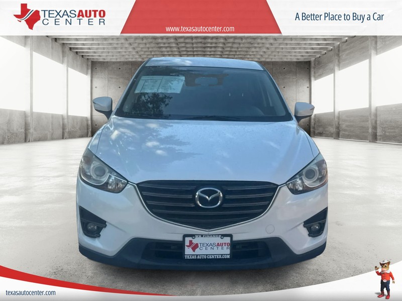 Mazda CX-5 Vehicle Full-screen Gallery Image 3