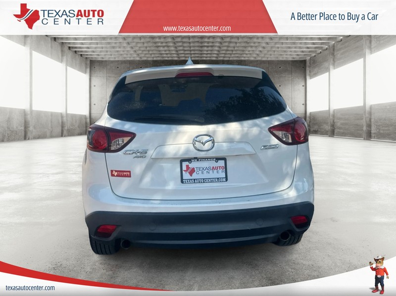 Mazda CX-5 Vehicle Full-screen Gallery Image 6