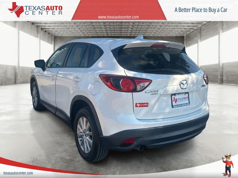 Mazda CX-5 Vehicle Full-screen Gallery Image 8