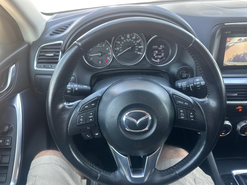 Mazda CX-5 Vehicle Full-screen Gallery Image 13
