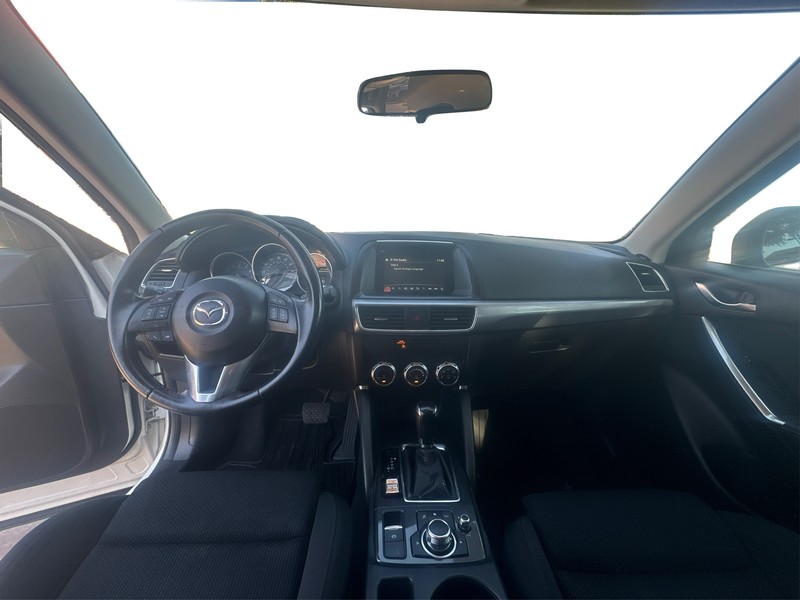 Mazda CX-5 Vehicle Full-screen Gallery Image 15